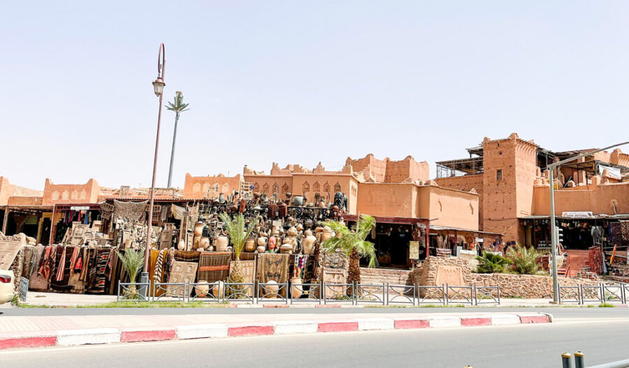 puestos de artesanía en Ouarzazate